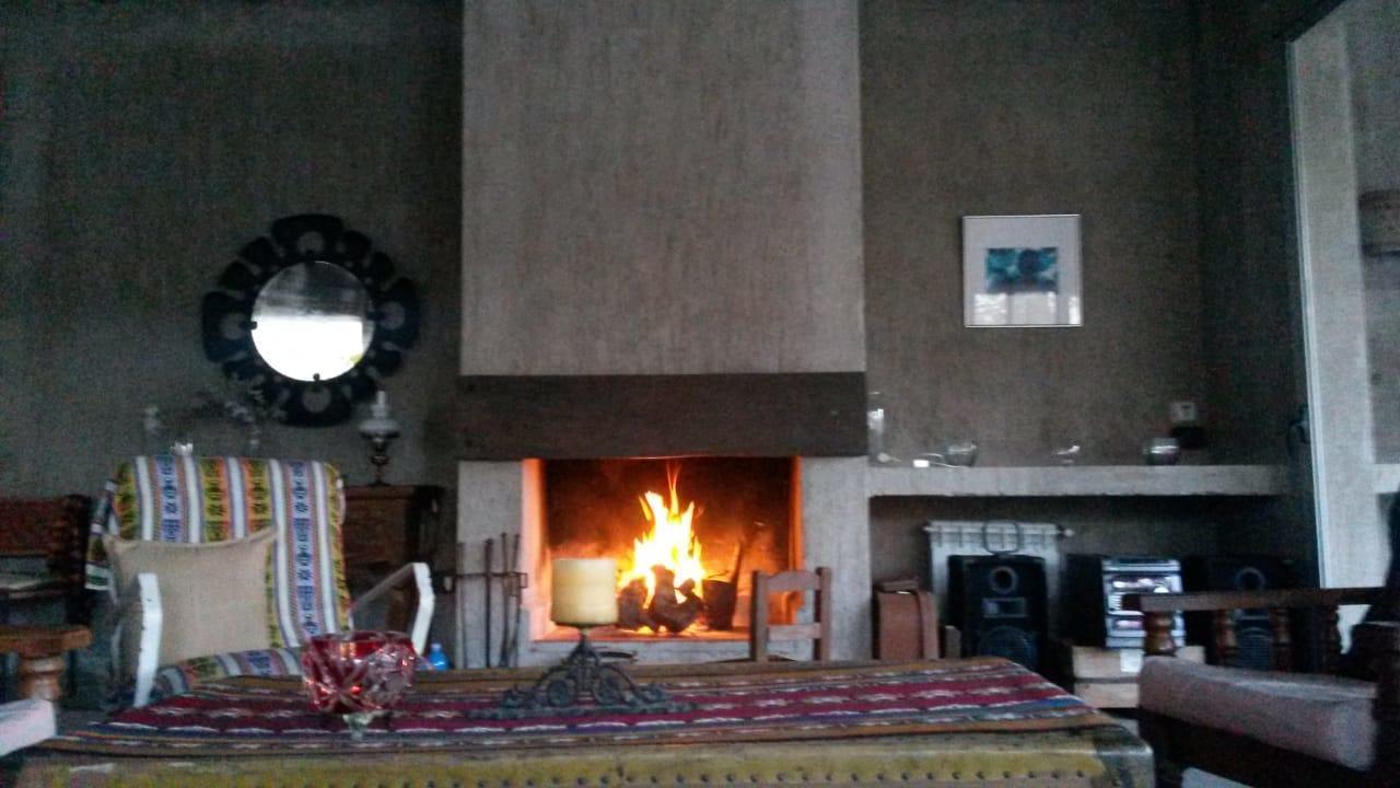 Casa Los Cerezos En 차크라스데코리아 외부 사진