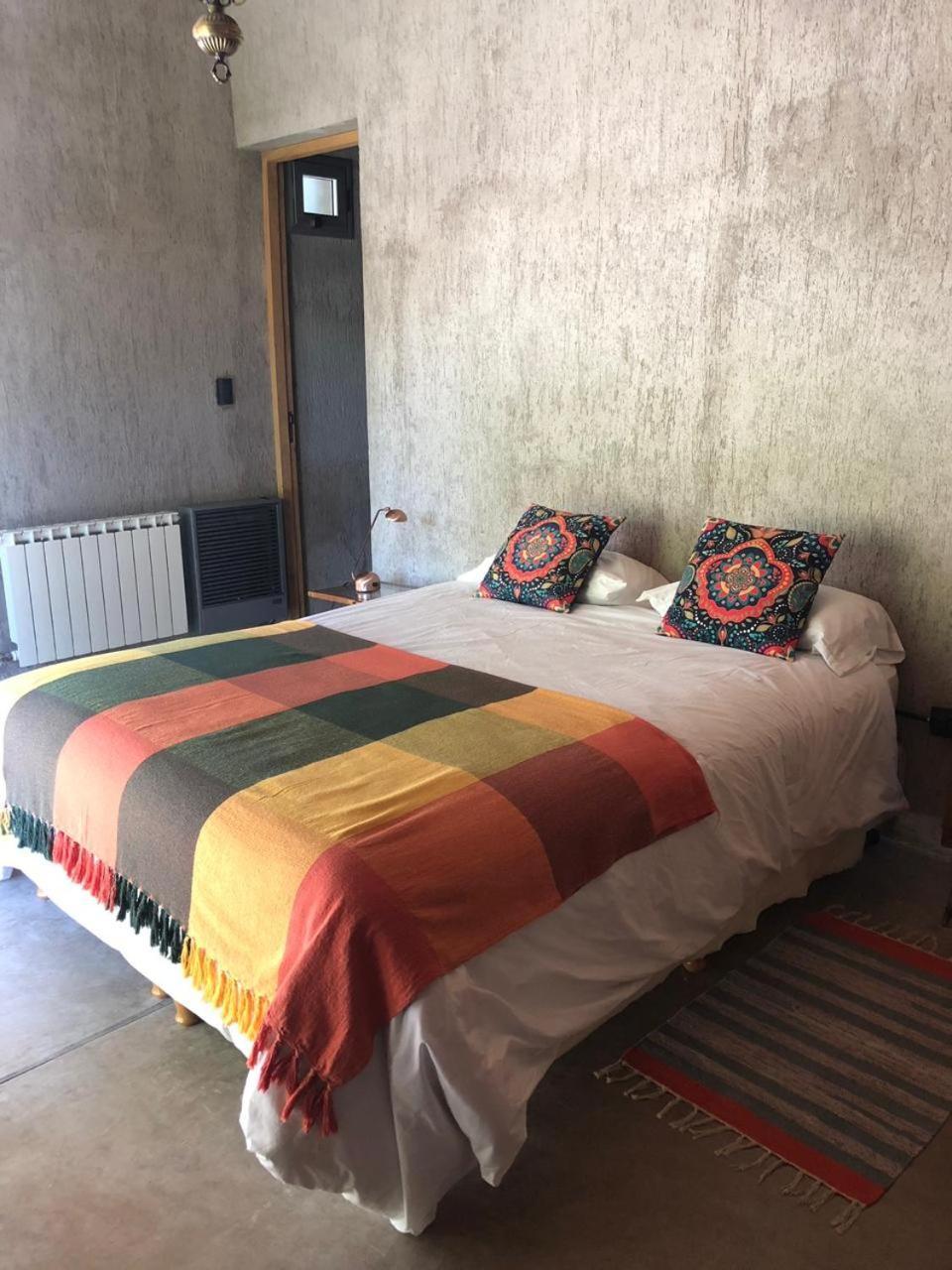 Casa Los Cerezos En 차크라스데코리아 외부 사진