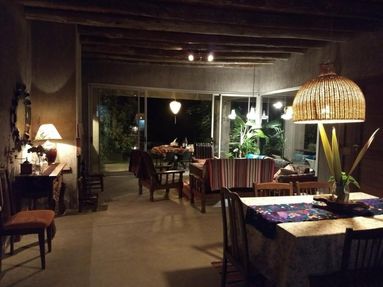 Casa Los Cerezos En 차크라스데코리아 외부 사진